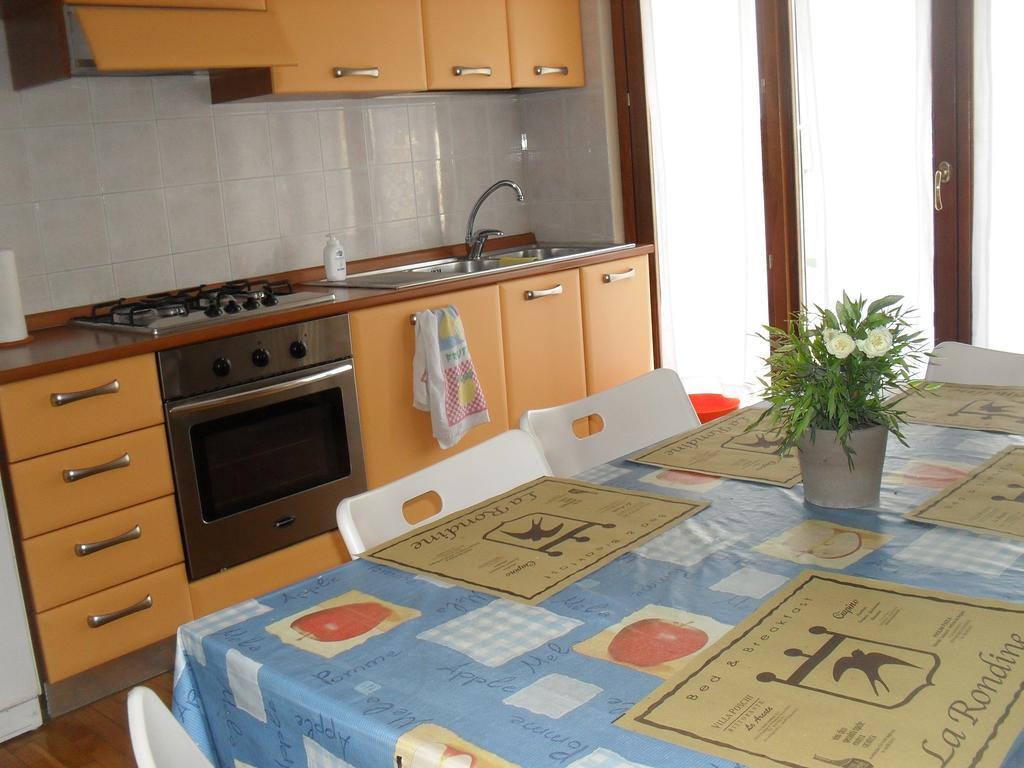 La Rondine Apartment Lucca Cameră foto