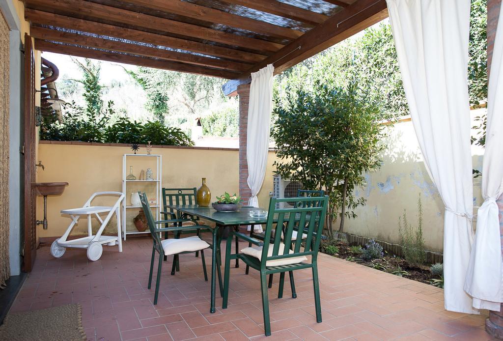 La Rondine Apartment Lucca Cameră foto