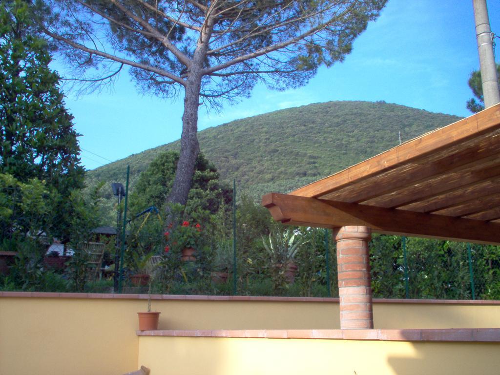 La Rondine Apartment Lucca Cameră foto