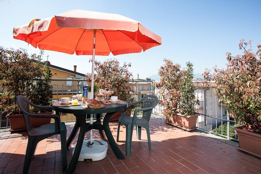 La Rondine Apartment Lucca Exterior foto
